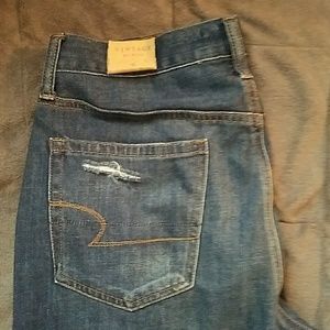Never worn American Eagle jeans